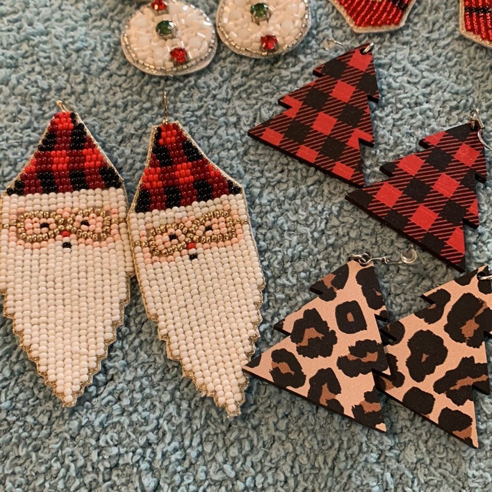 Christmas earring bundle - Picture 6 of 10